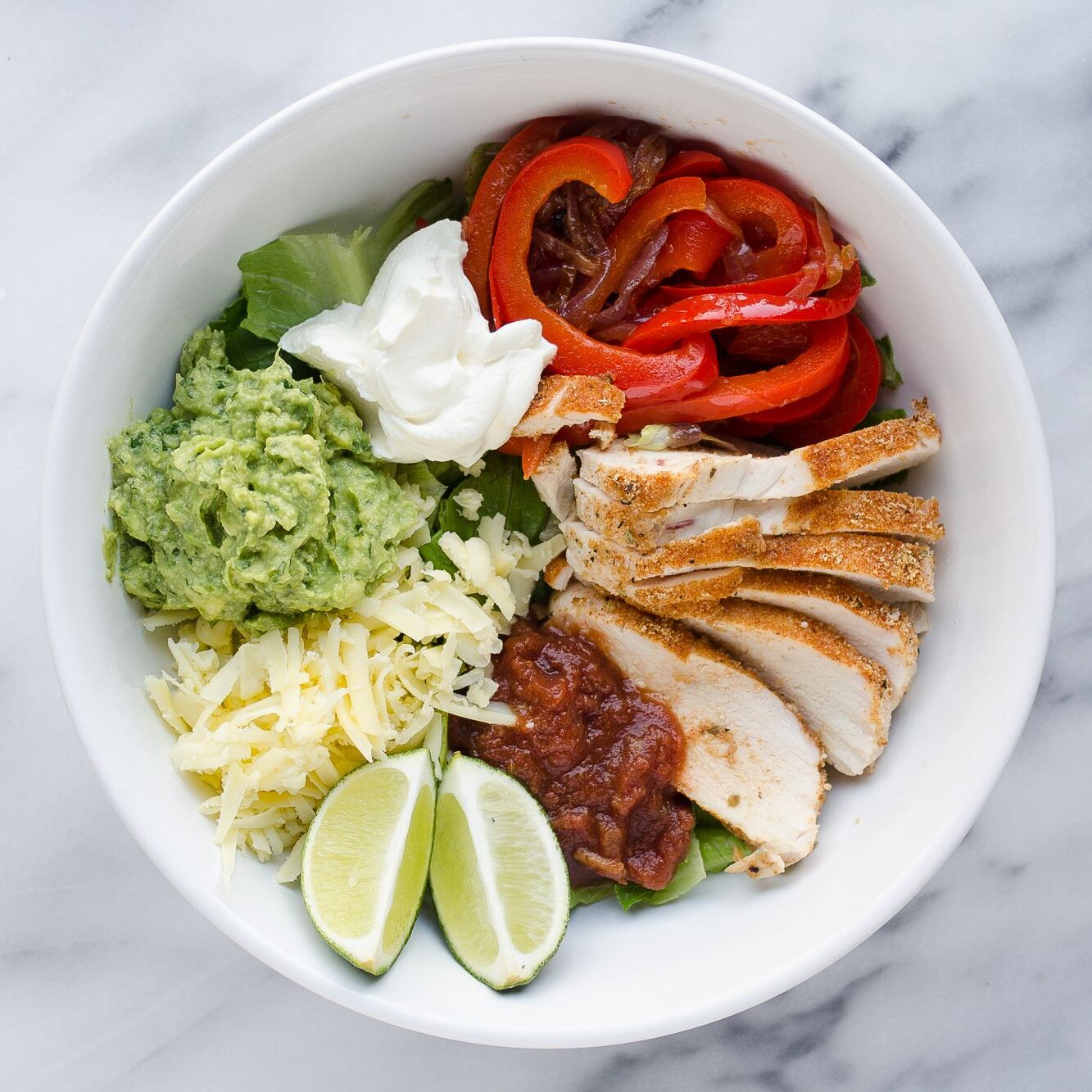 chicken-fajita-salad-bowls-01